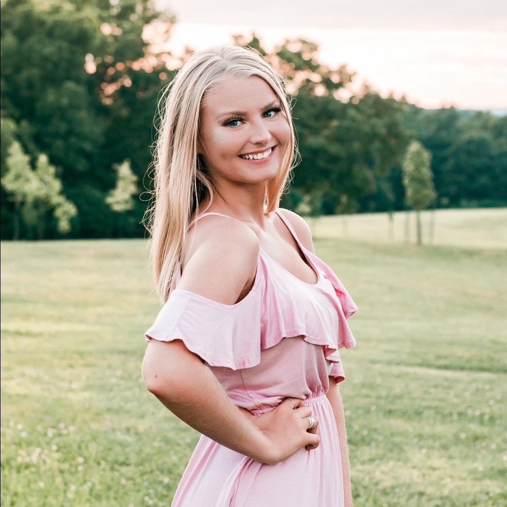 Meet your Posher, Bailey